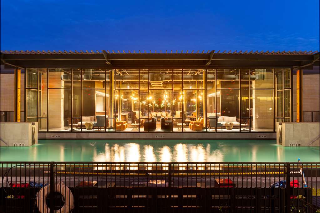 The George, By Valencia Hotel Collection College Station Facilidades foto